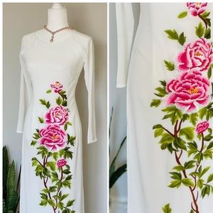 Áo Dài Chiffon thêu 4 tà size L